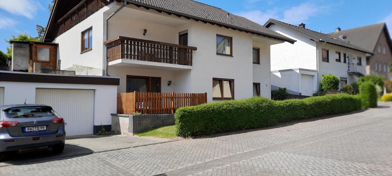 Ferienwohnung Bausenbergblick Niederzissen Esterno foto